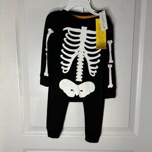 Way to Celebrate Toddlers Halloween Glow In the Dark Skeleton 2pc Pajama Set, 2T